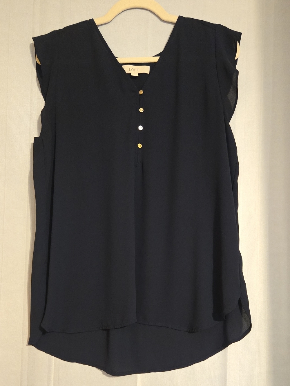 LOFT Navy Flutter Sleeve Shell Blouse Sz L NWOT